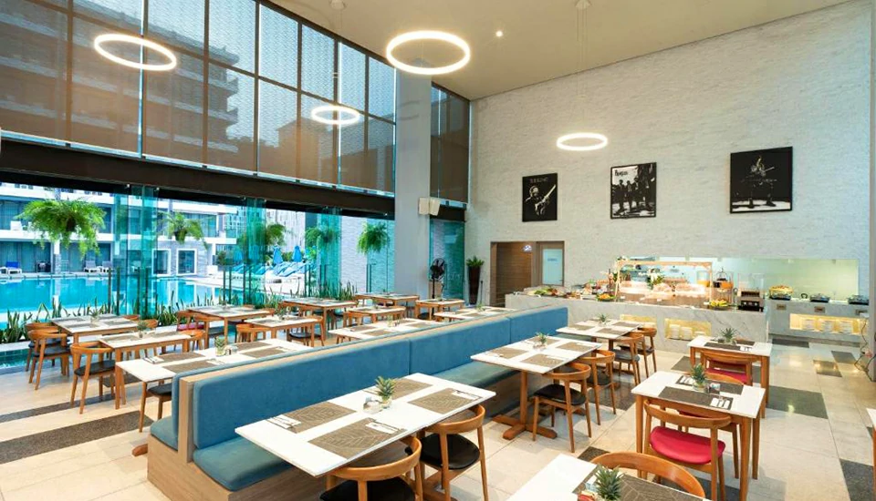 هتل بلو سوتل کرابی